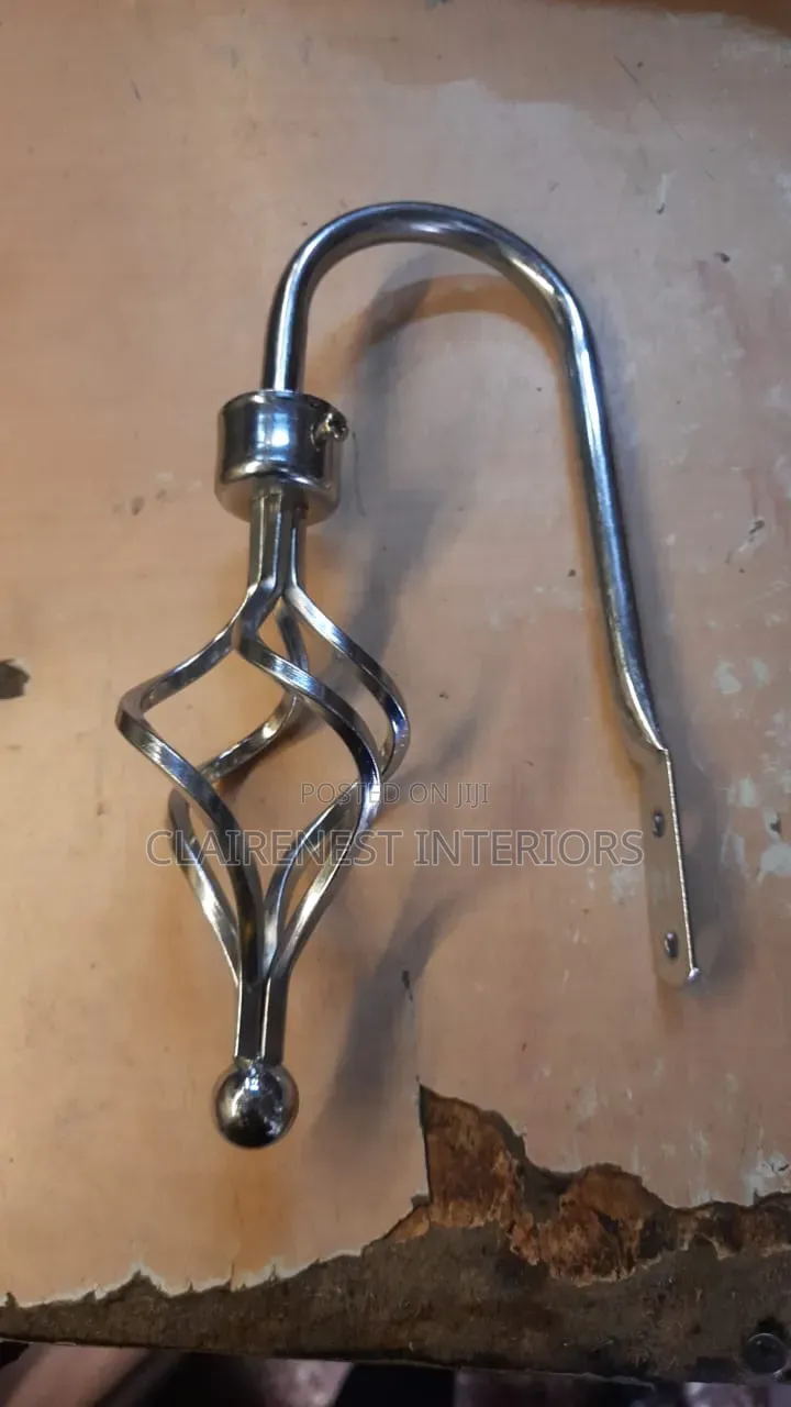 Beautiful Windows, Beautiful Details Silver Shinny Curtain Holders