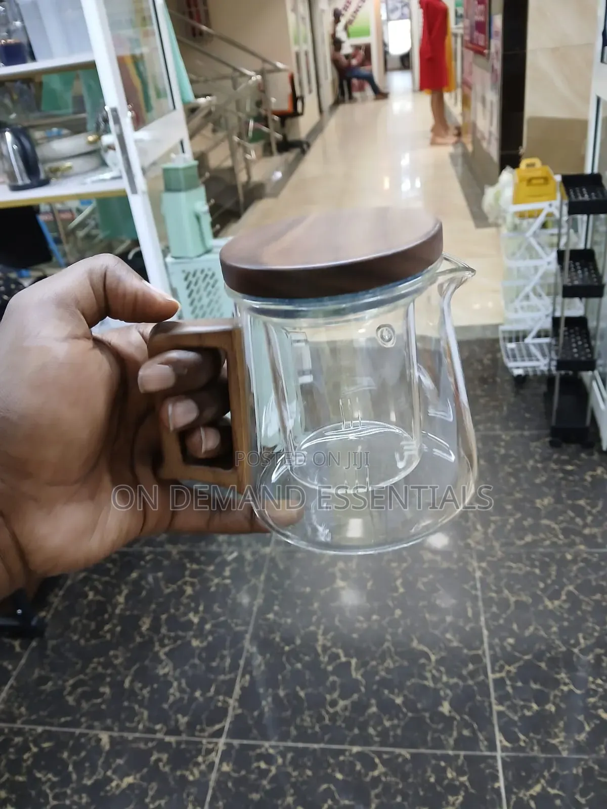 High Borosilicate Teapot With Walnut Handle