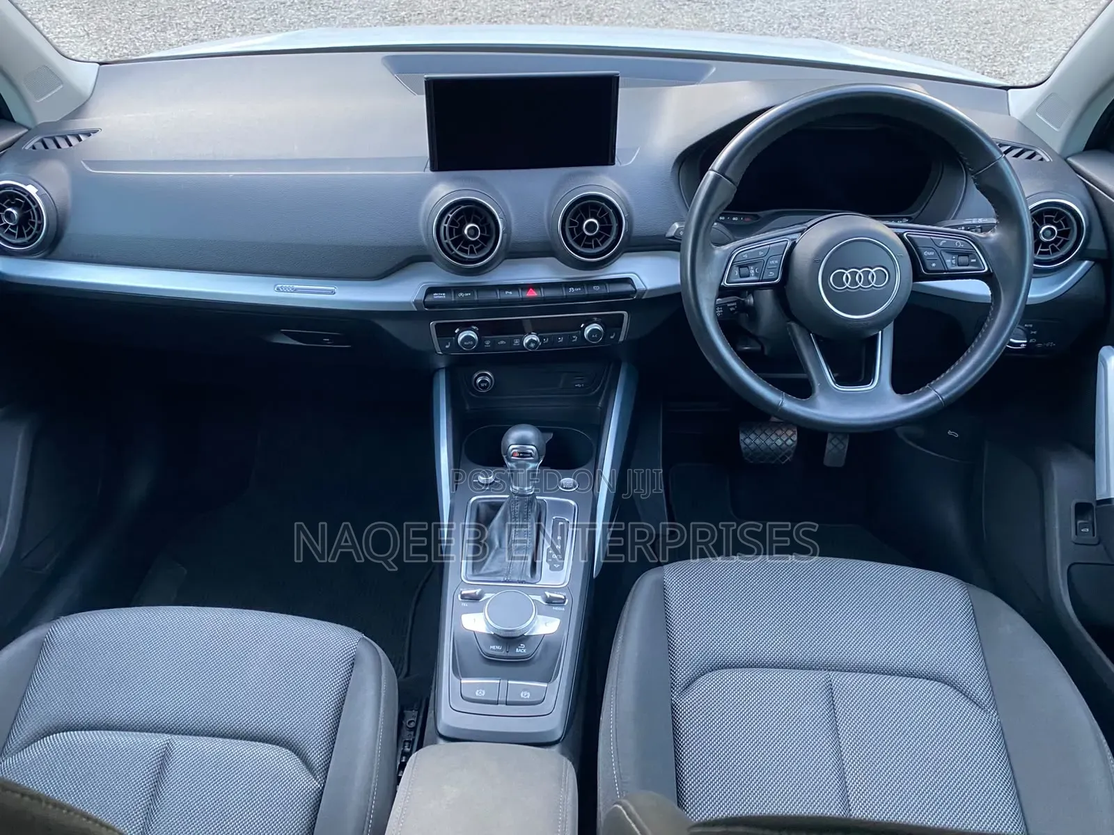 Audi Q2 2019 White