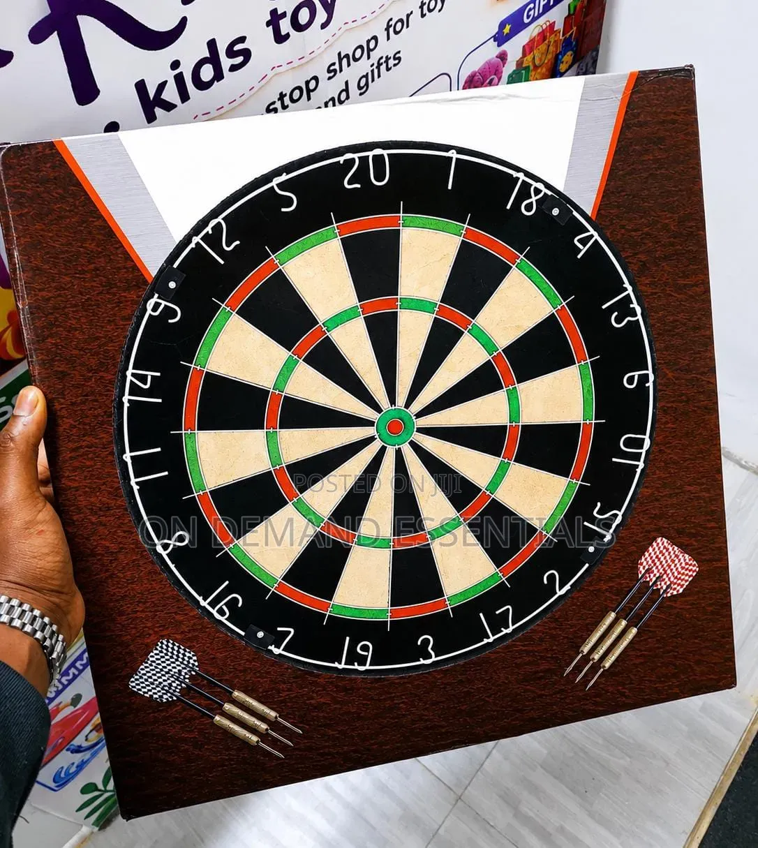 Sisal Dartboard Set