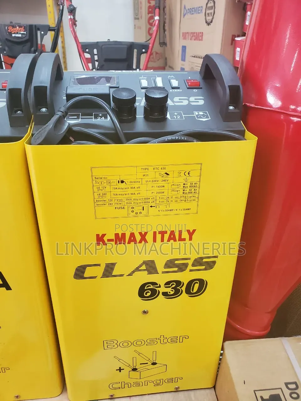 Kmax Italy Class 630 Battery Booster and Charger