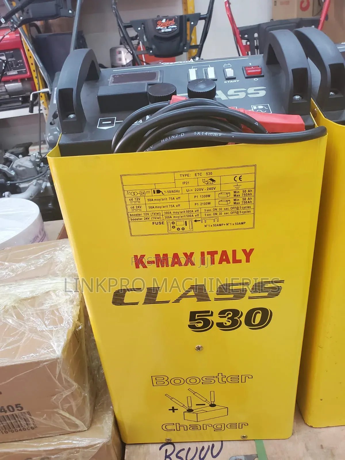 Kmax Italy Class 530 Battery Booster and Charger