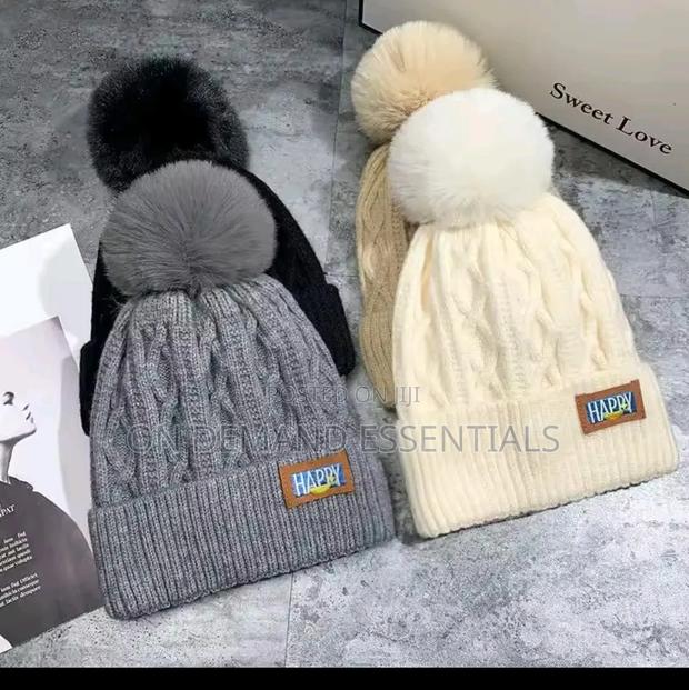 Autumn and Winter Pompom Knitted Hat Solid Color - thumbnail 3