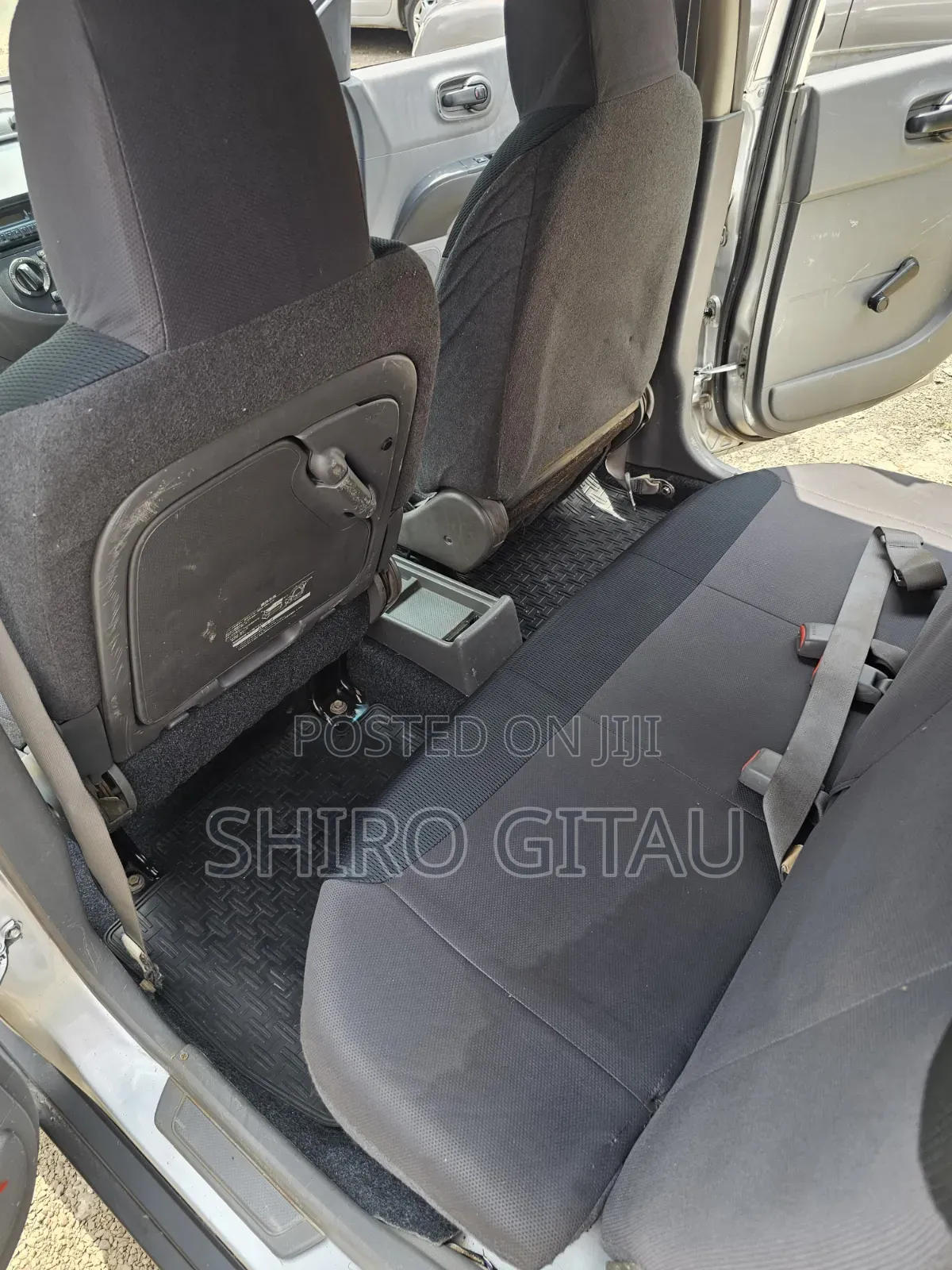 Nissan Advan 2008 Silver