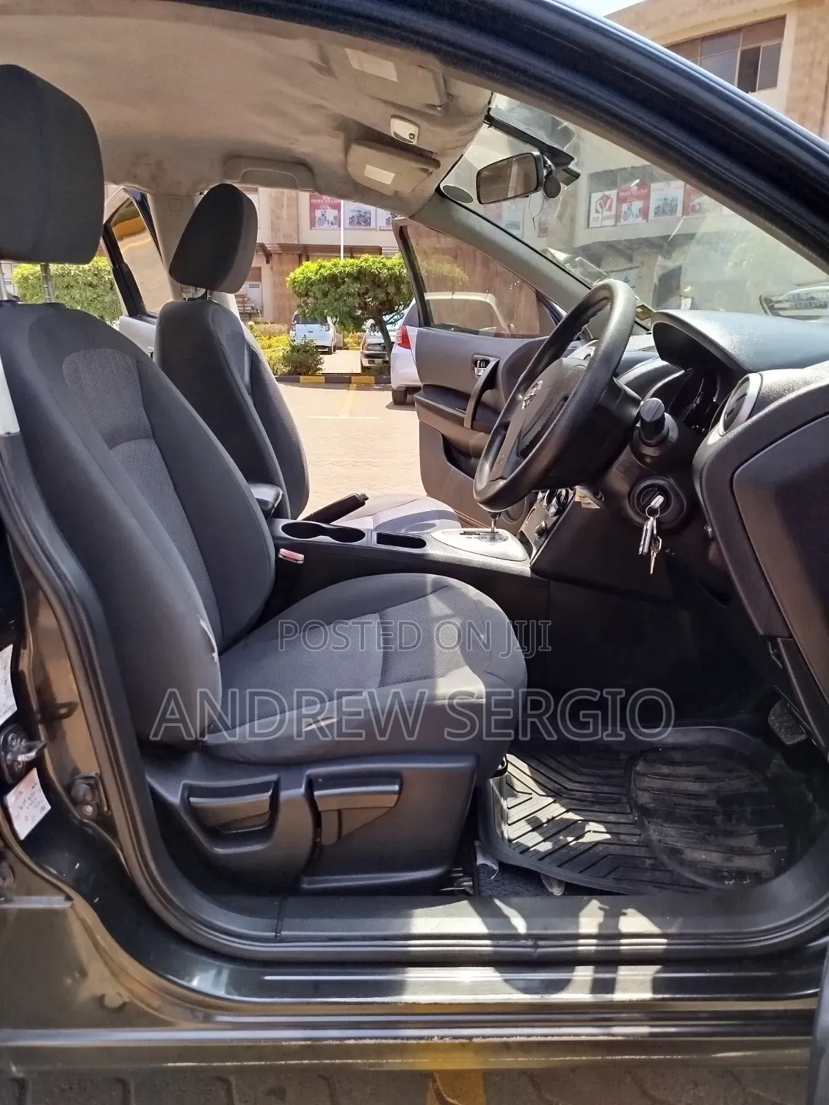 Nissan Dualis 2010 Black