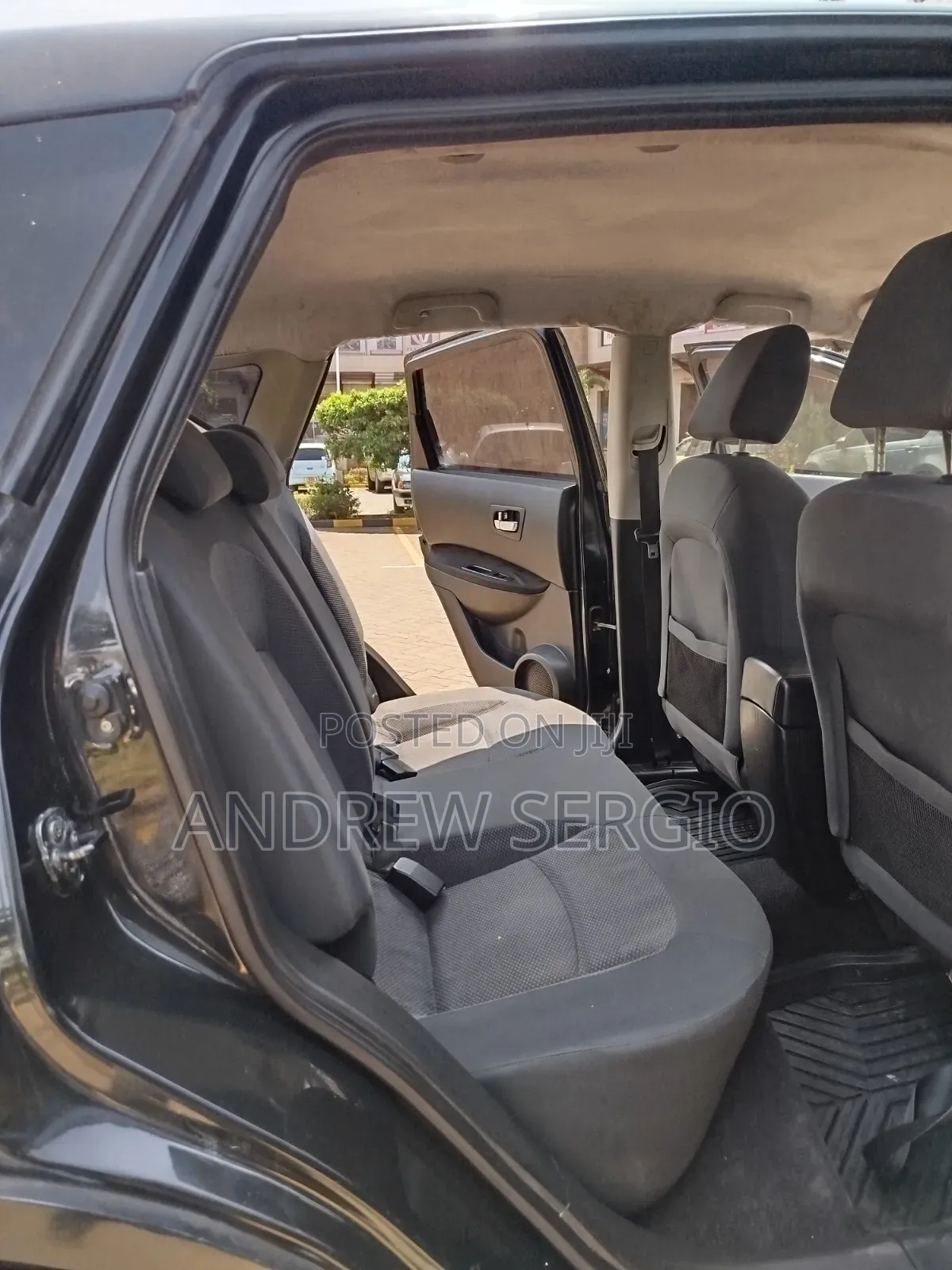 Nissan Dualis 2010 Black