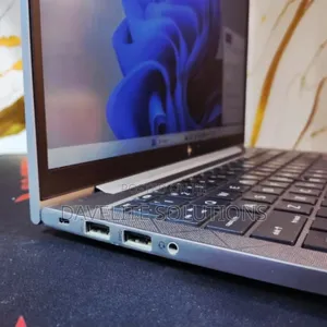 Laptop HP ZBook Firefly G8 16GB Intel Core i7 SSD 512GB
