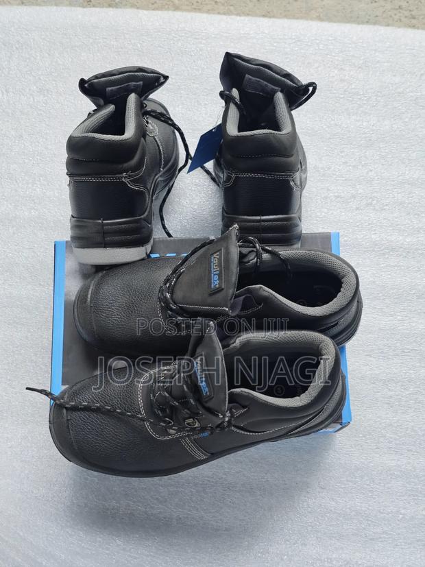 Vaultex Safety Boots - thumbnail 3