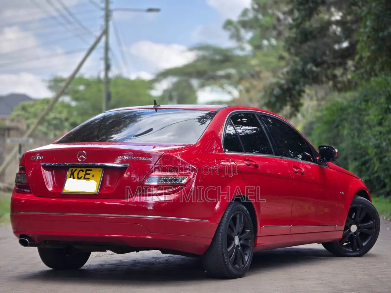 Mercedes-Benz C200 2008 Red