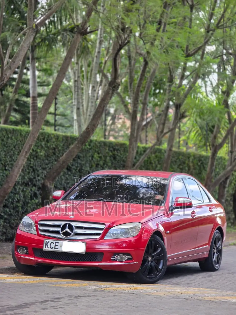 Mercedes-Benz C200 2008 Red