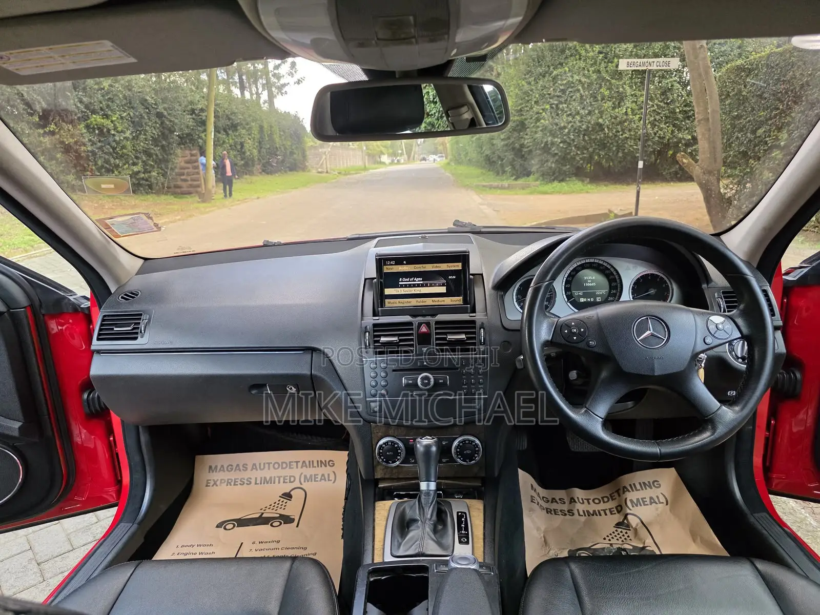 Mercedes-Benz C200 2008 Red