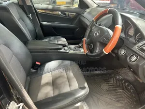 Mercedes-Benz C250 2010 Black