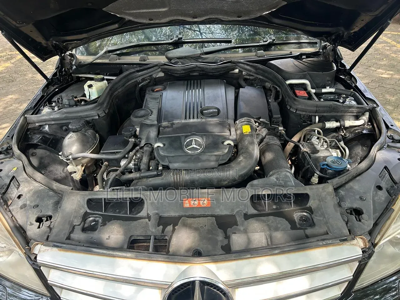 Mercedes-Benz C250 2010 Black