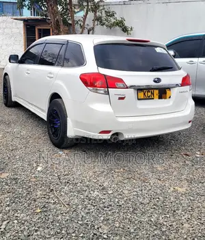 Subaru Legacy 2009 White