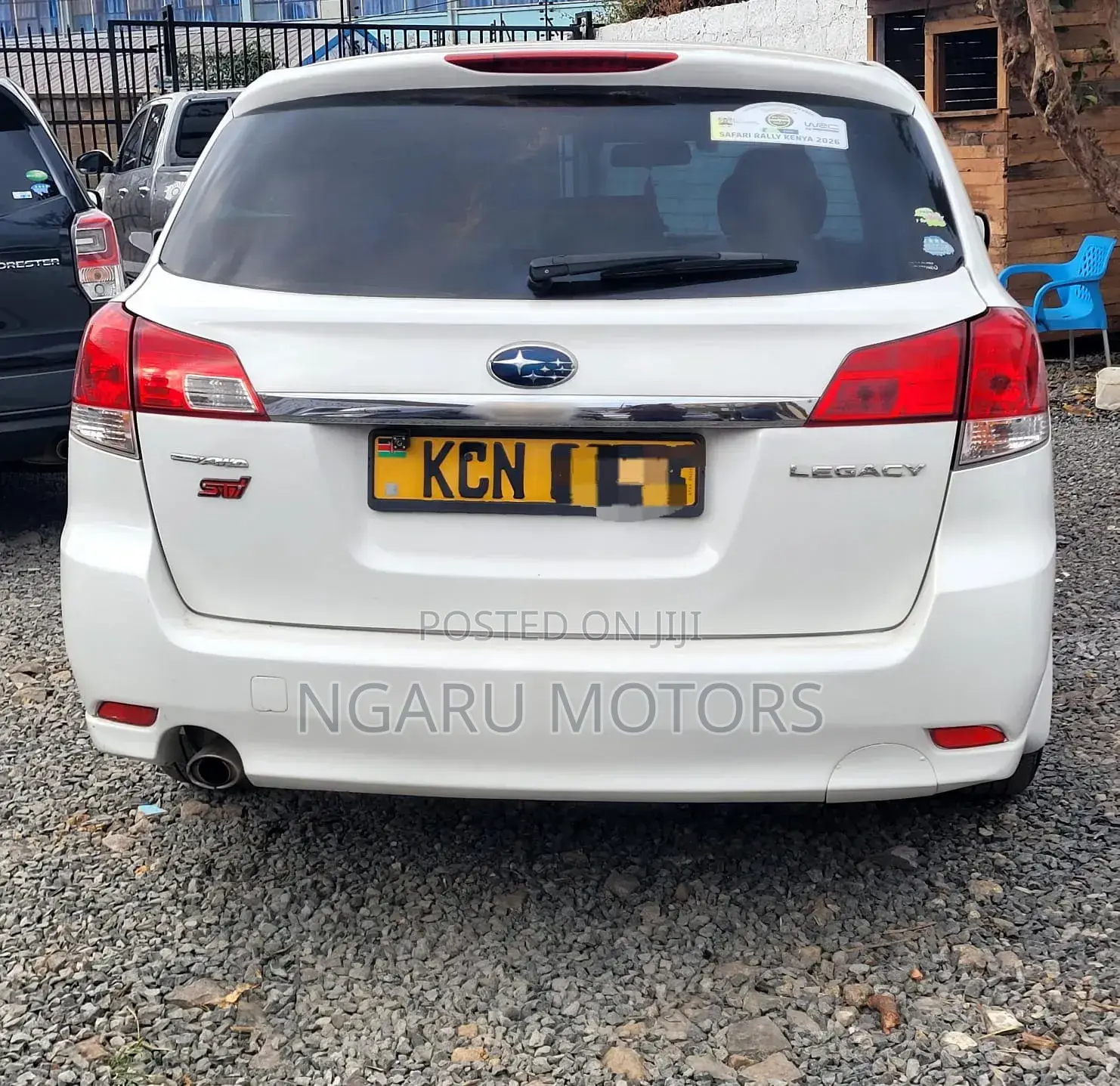 Subaru Legacy 2009 White
