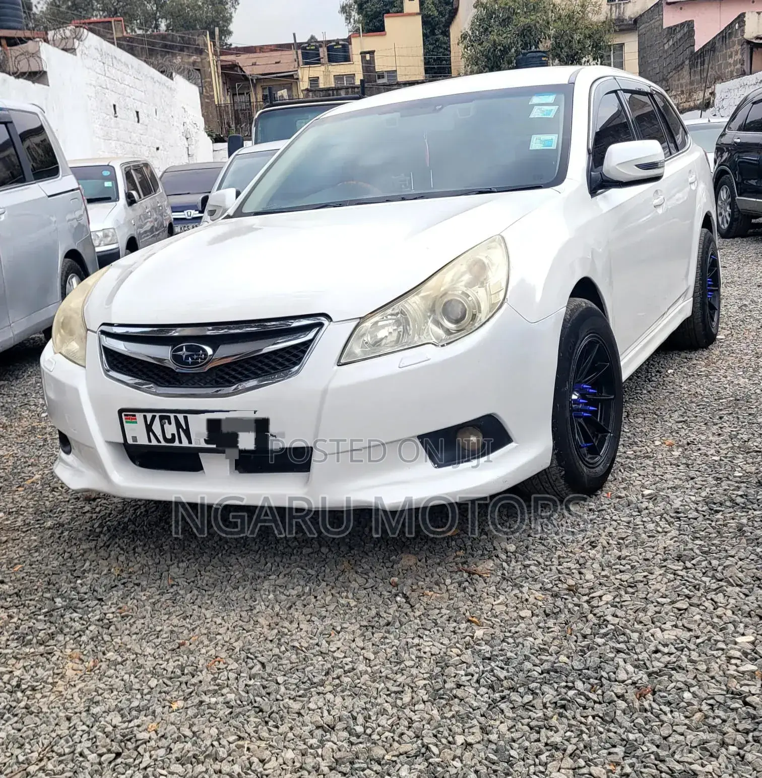 Subaru Legacy 2009 White