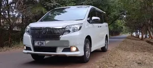 Toyota Esquire 2016 White