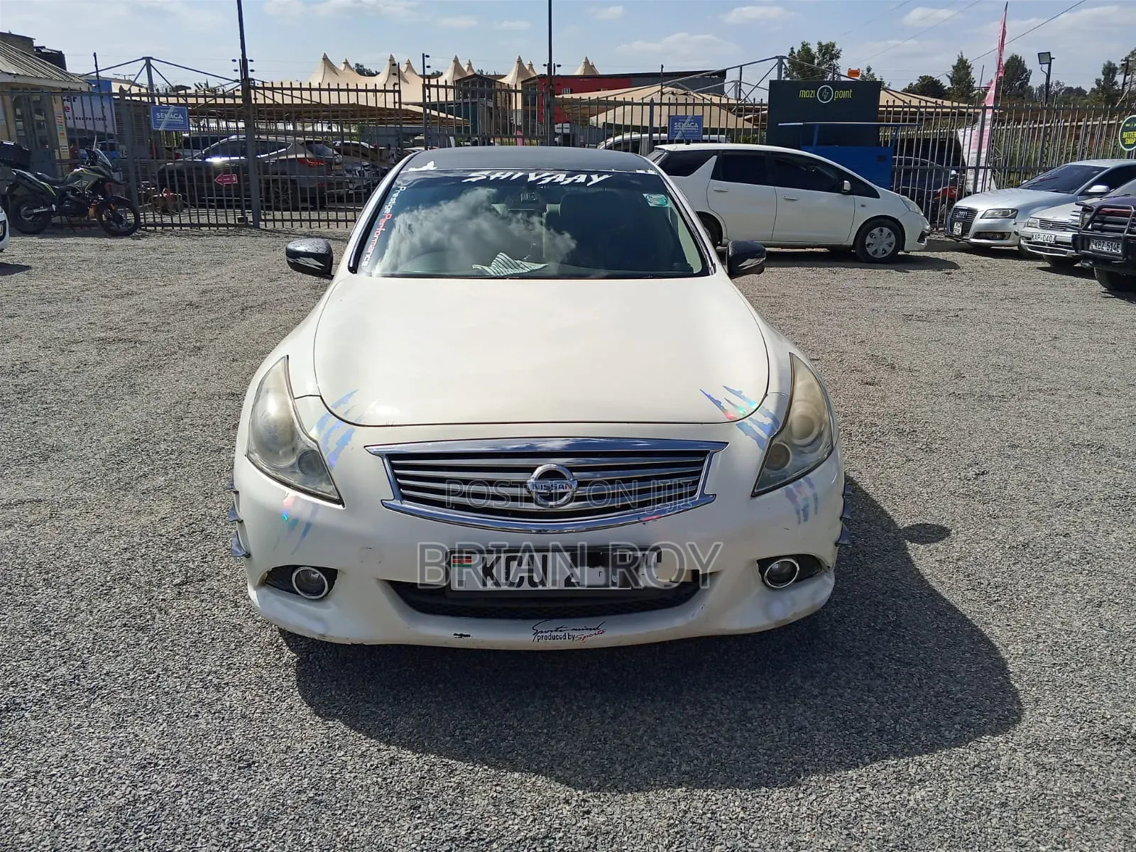Nissan Skyline 2008 White