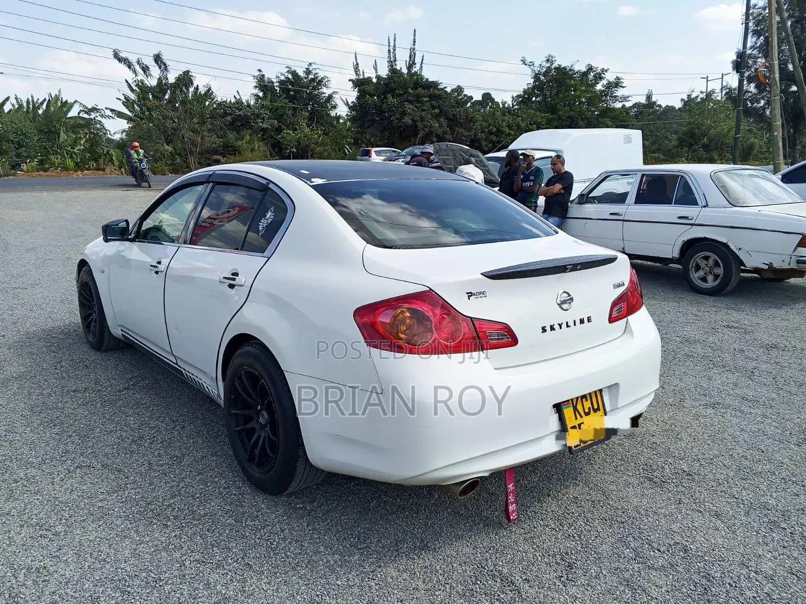 Nissan Skyline 2008 White