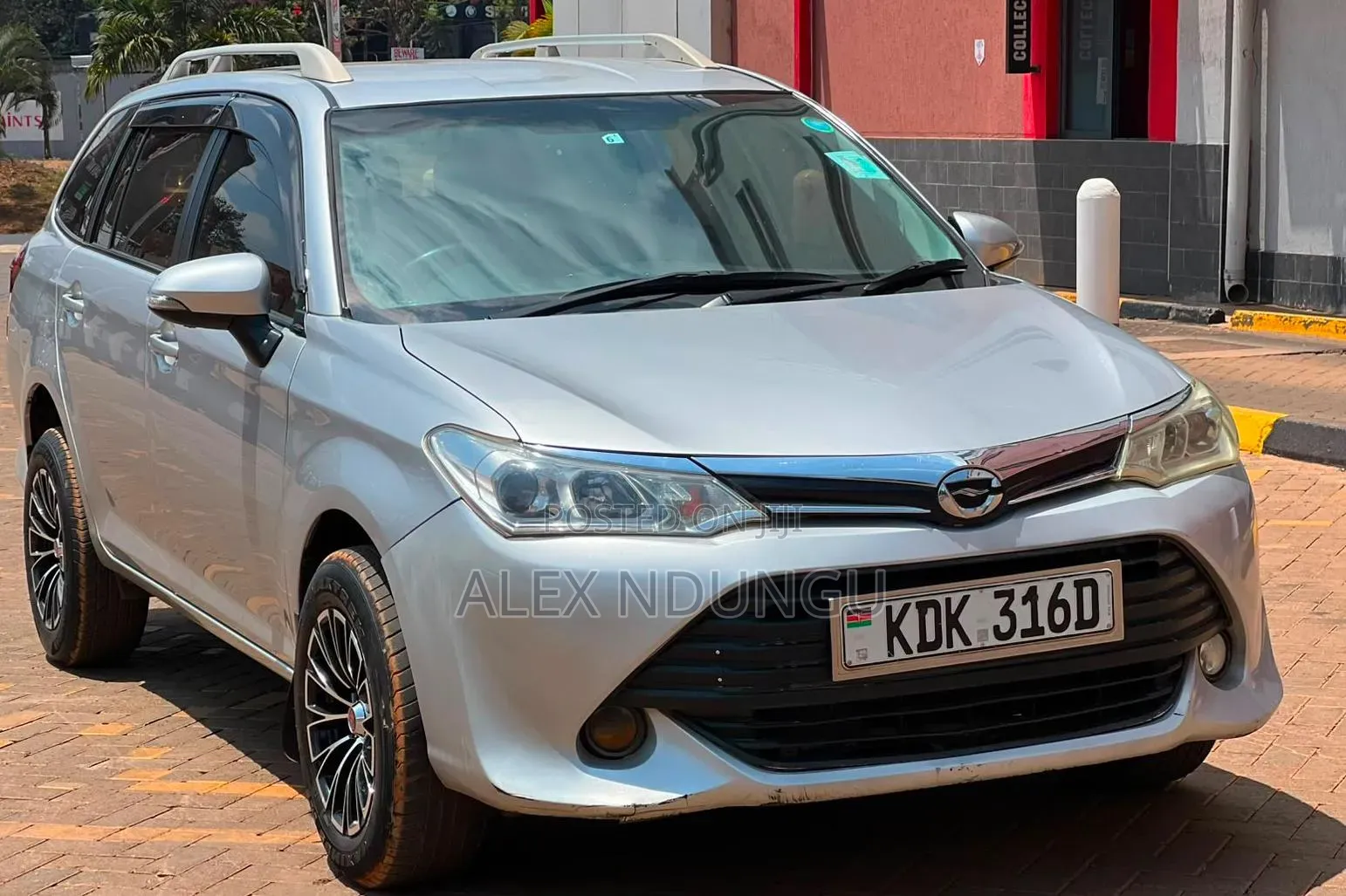 Toyota Corolla Fielder 2015 Silver