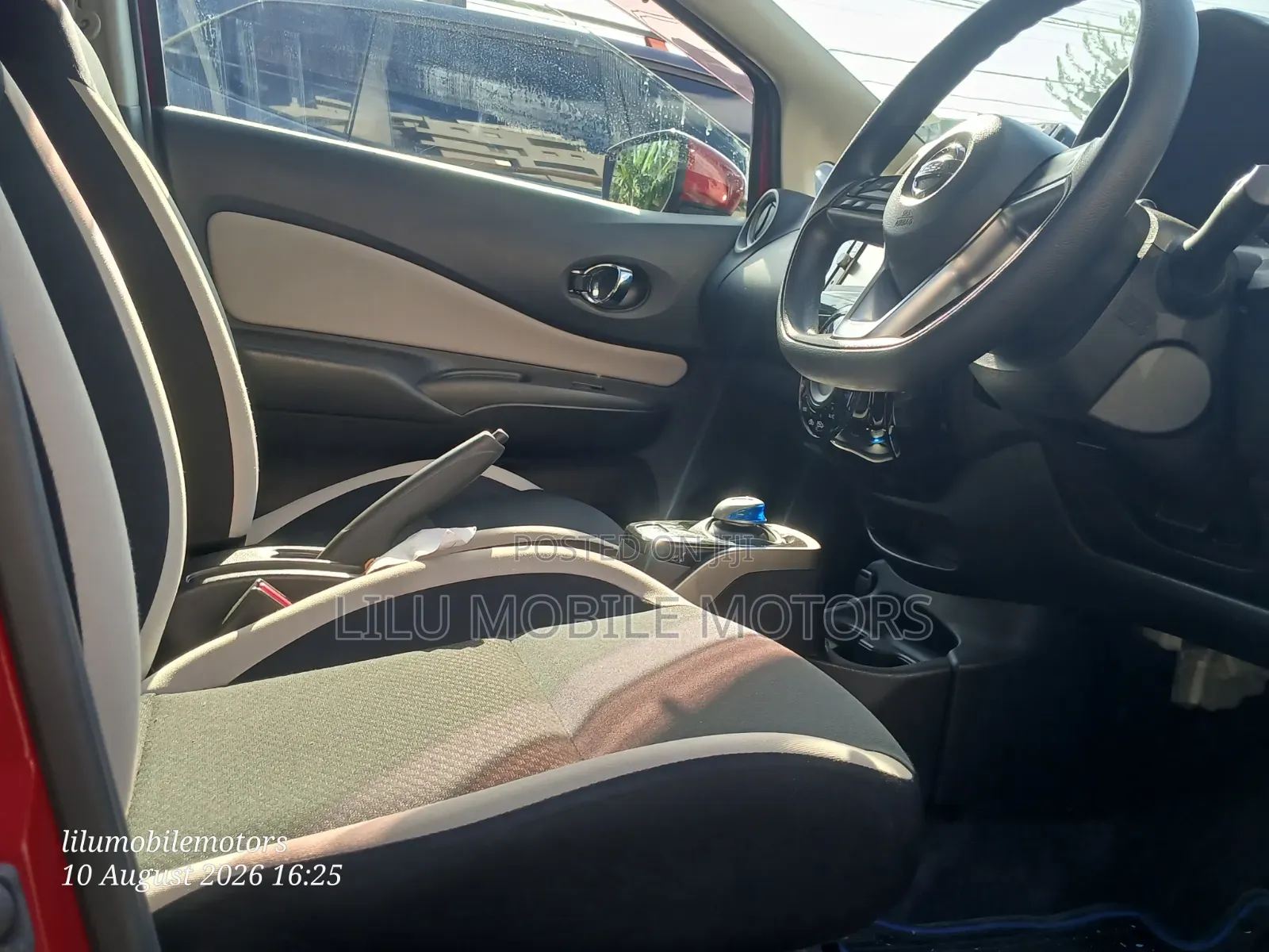 Nissan Note 1.2 Hybrid 2019 Red