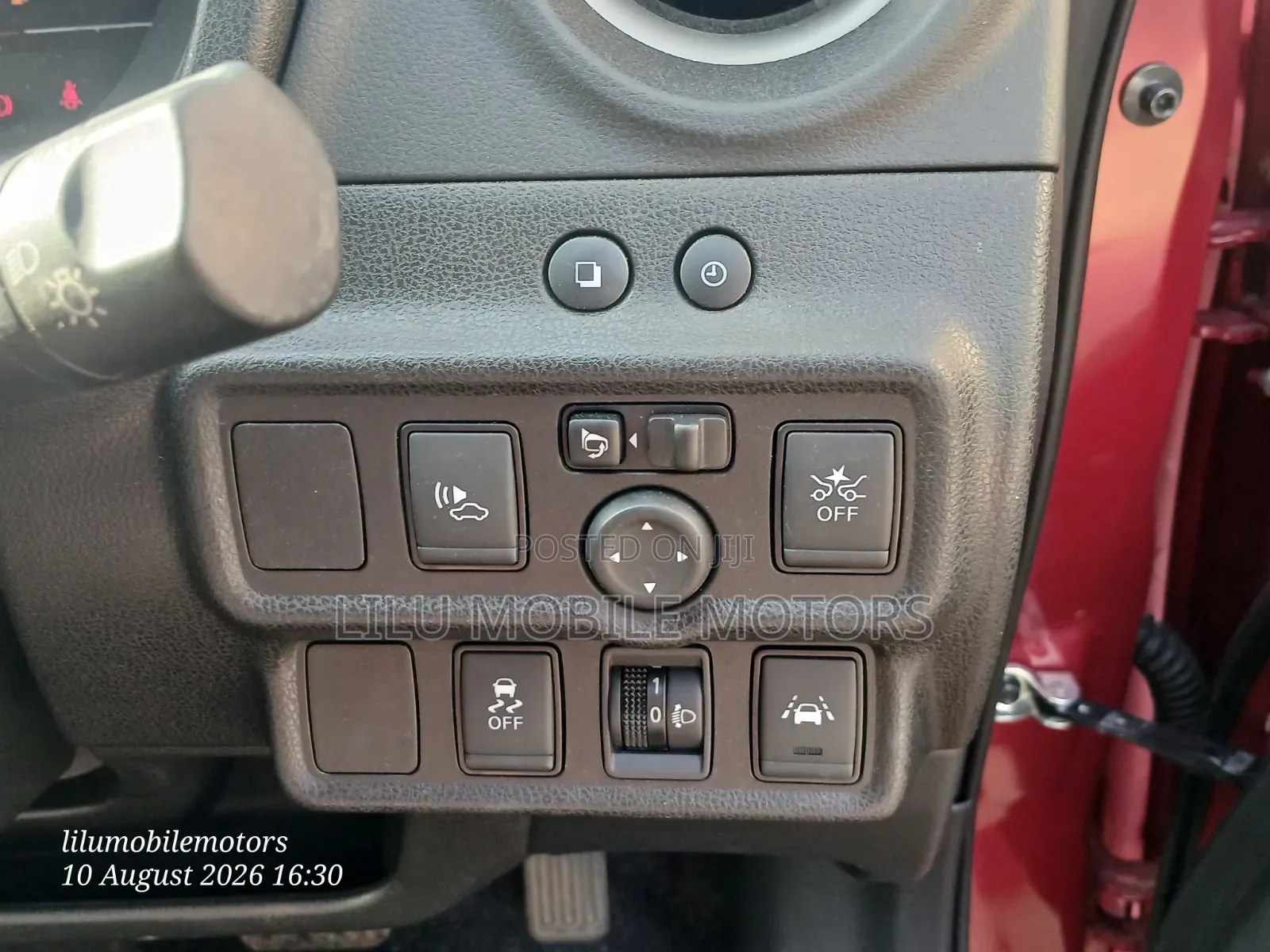 Nissan Note 1.2 Hybrid 2019 Red