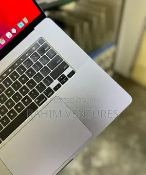 Laptop Apple MacBook Pro 2019 16GB Intel Core i9 SSD 512GB