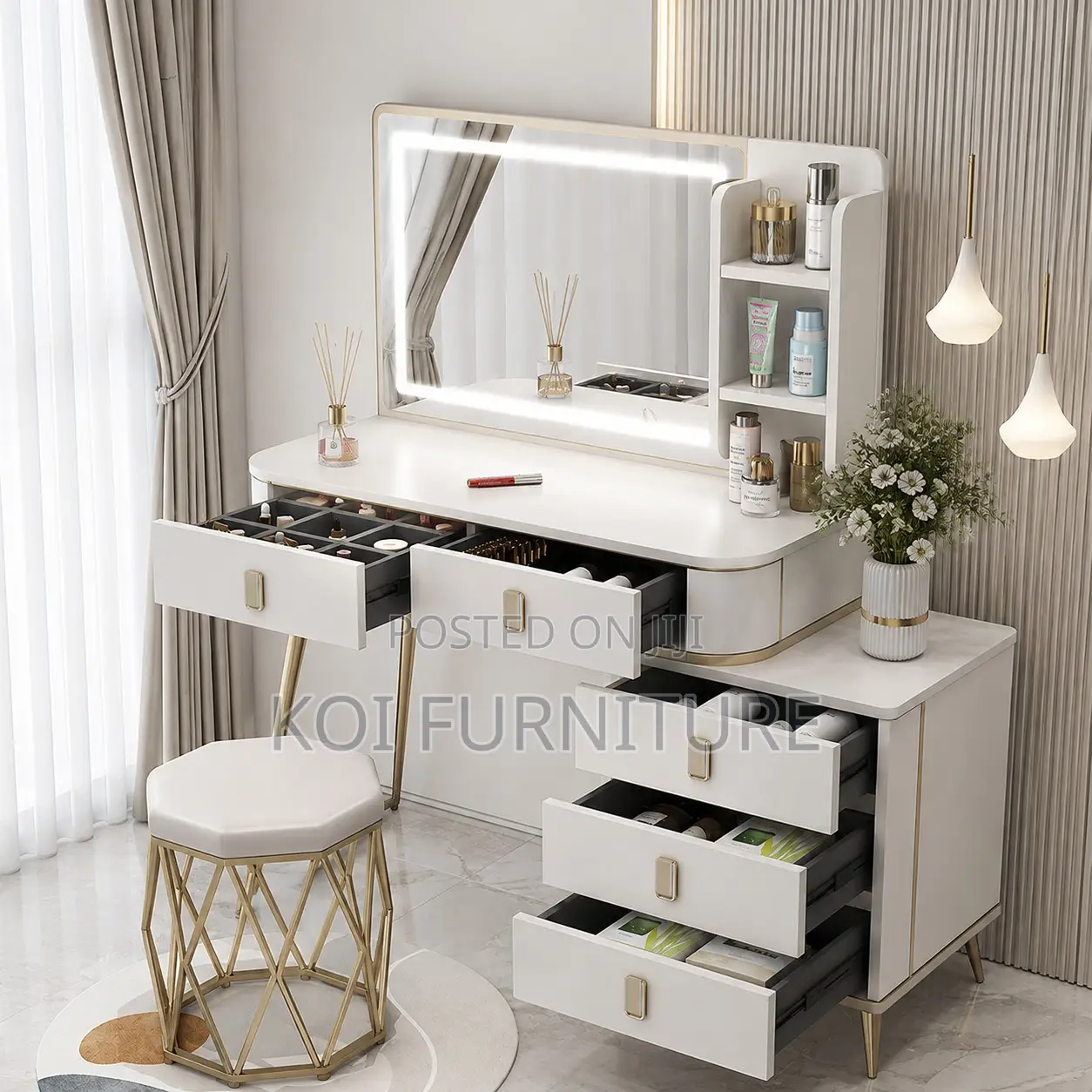 Dressers; White Classical Dressing Room Vanity Set Table