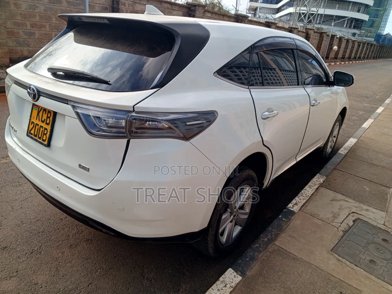 Toyota Harrier 2014 White