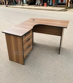 L-Shaped Executive Office Desk With Lockable Drawers