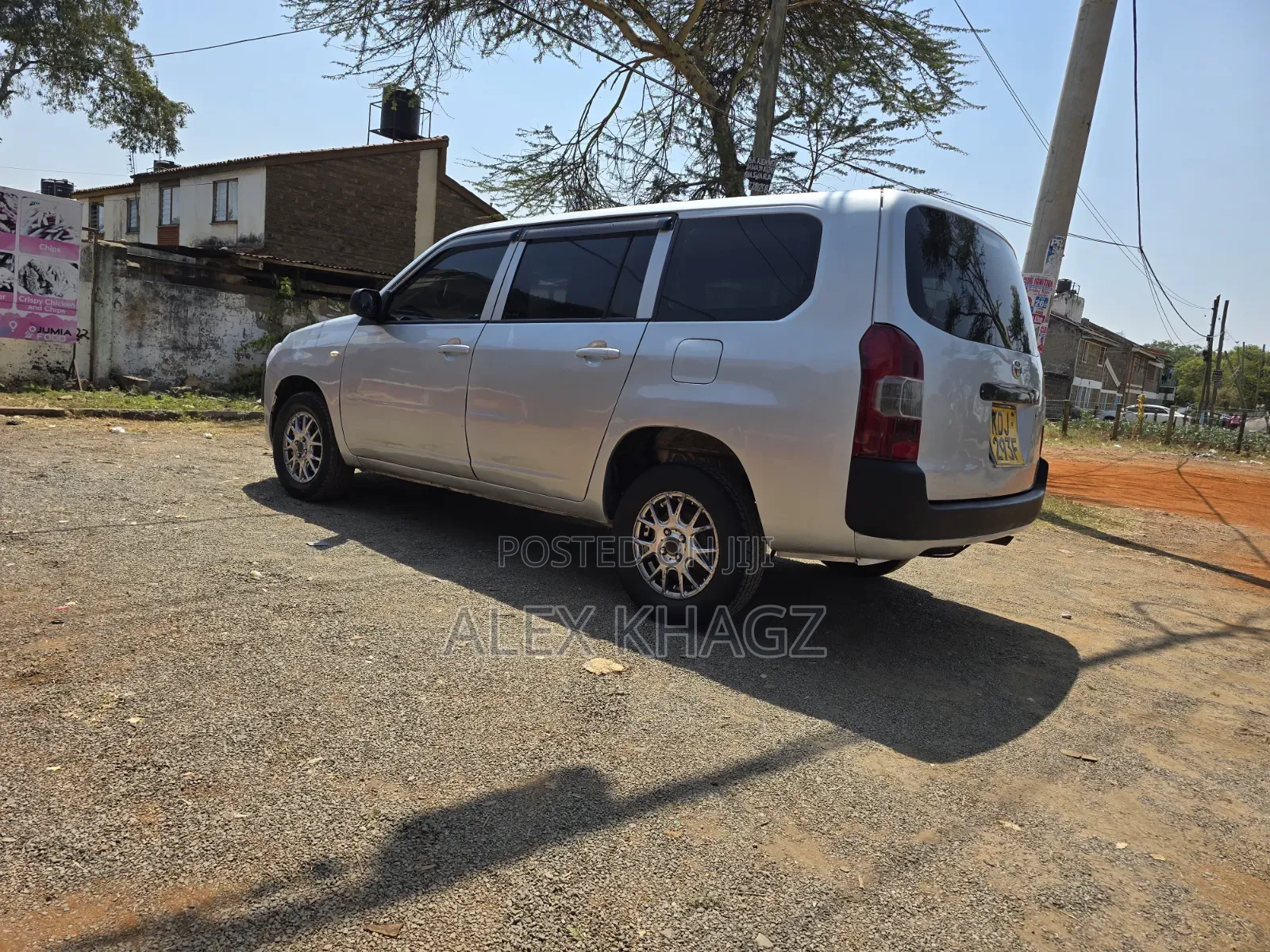 Toyota Succeed SV Premium 2016 Silver
