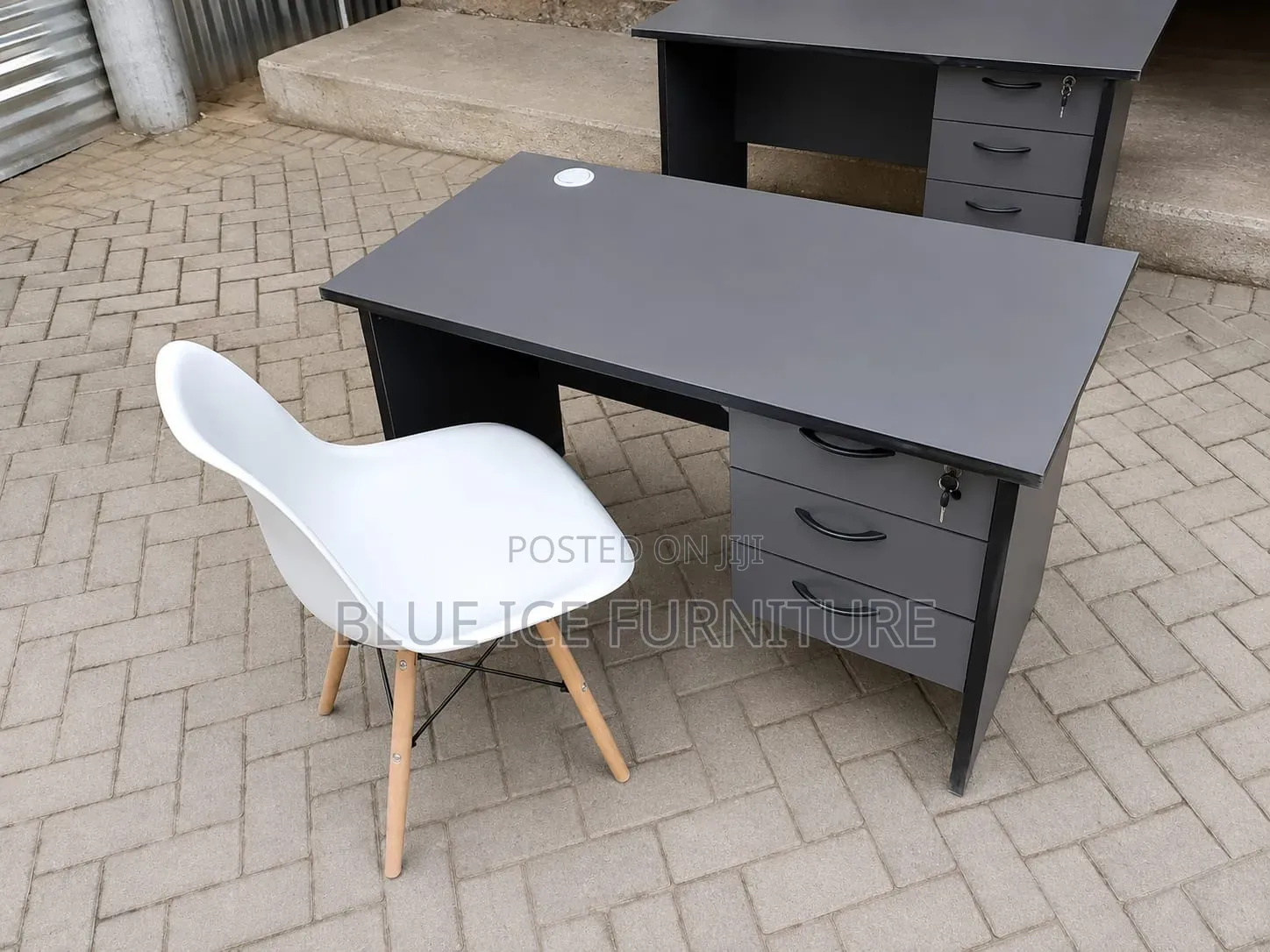 Modern Office Desk With Lockable Drawers White Eames Chair - Solid