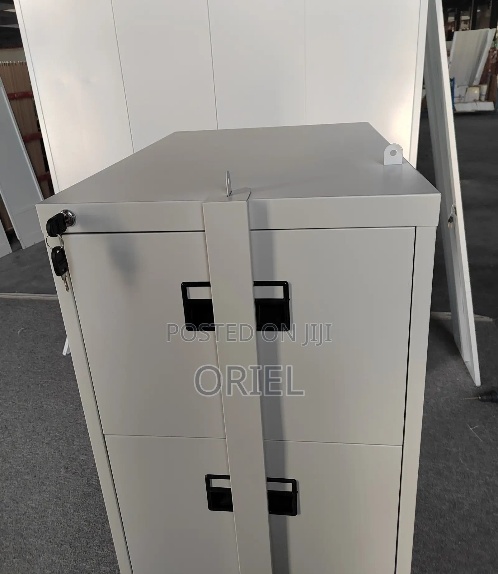 Office Cabinet : 3-Drawer Cabinet With Vertical Locking Security Bar