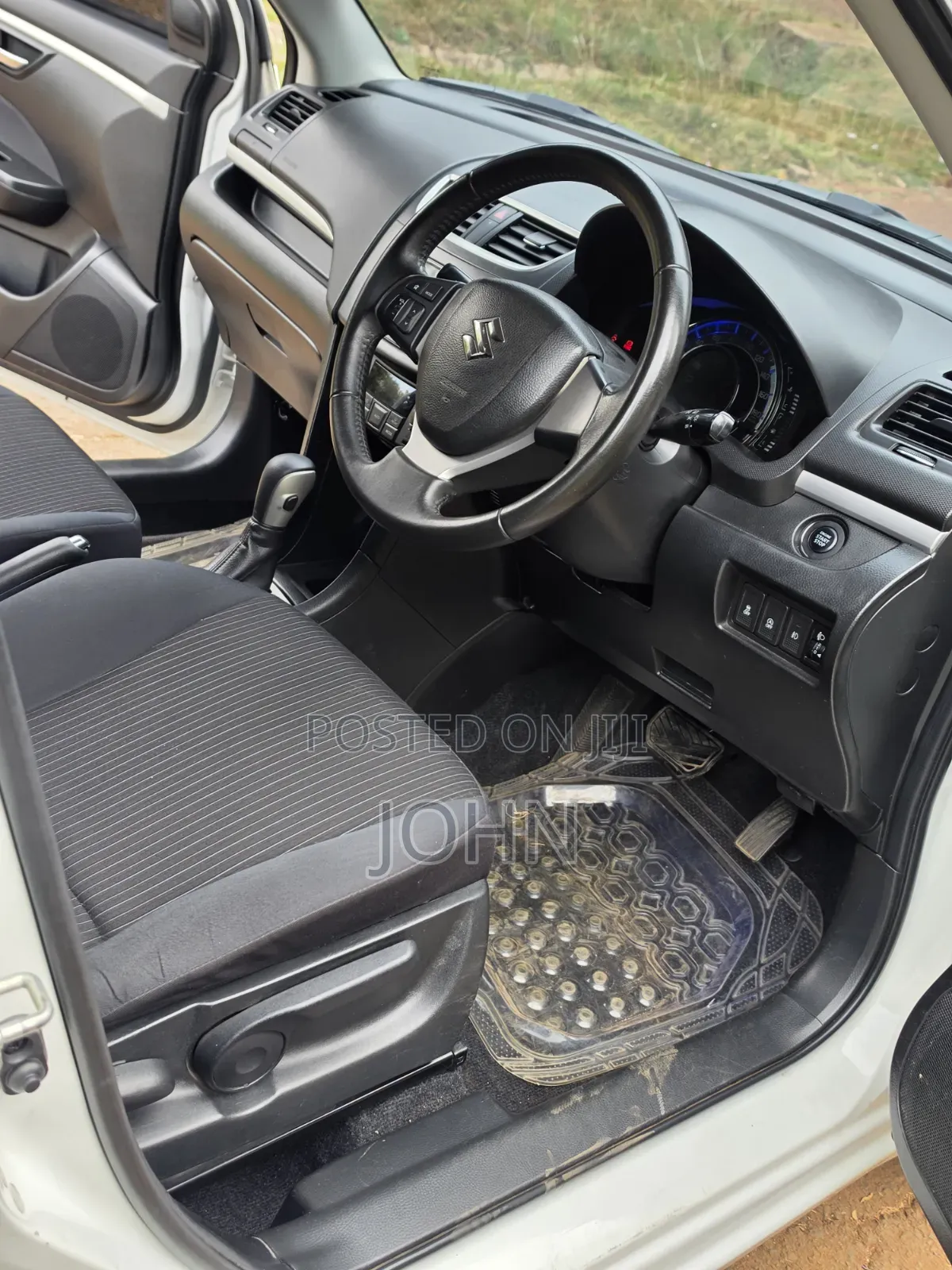 Suzuki Swift 2017 Pearl