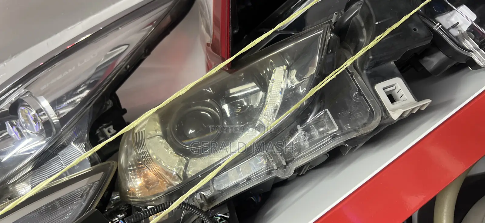 Headlight Mazda Demio Part No:Z