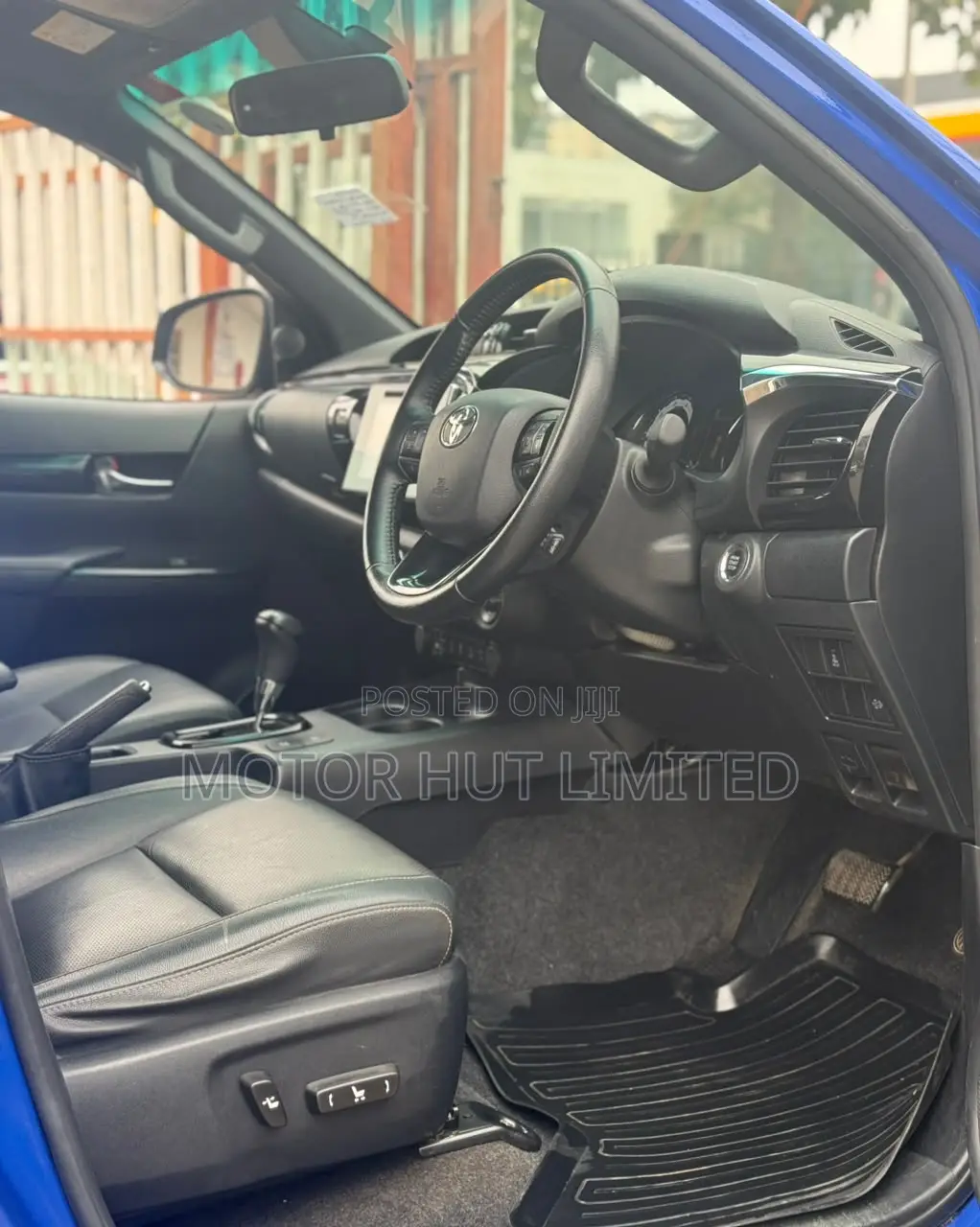 Toyota Hilux 2019 Blue