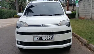 Toyota Spade 2016 White