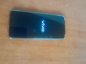 Vivo Y03 64 GB