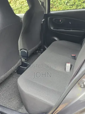 Toyota Vitz 1.0 FWD 5dr 2019 Gray