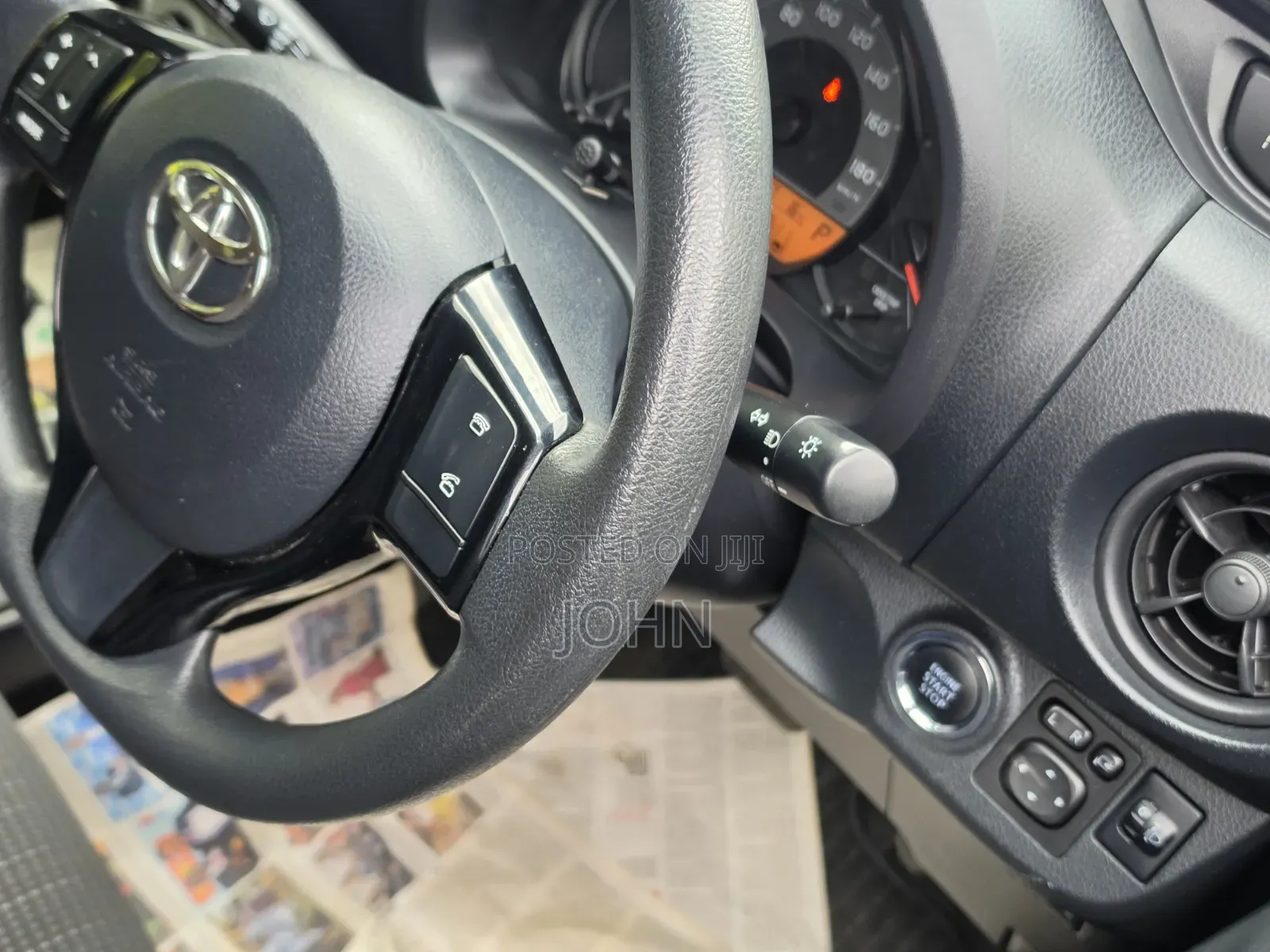 Toyota Vitz 1.0 FWD 5dr 2019 Gray