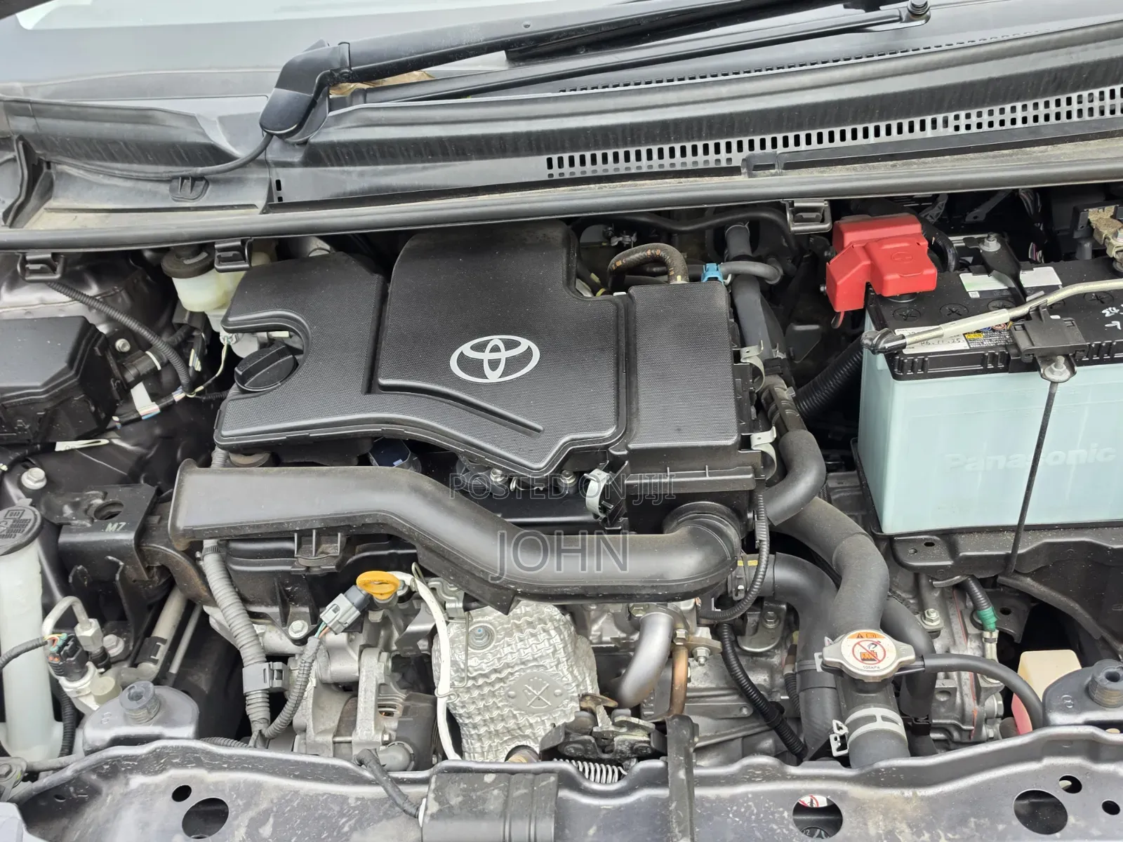 Toyota Vitz 1.0 FWD 5dr 2019 Gray