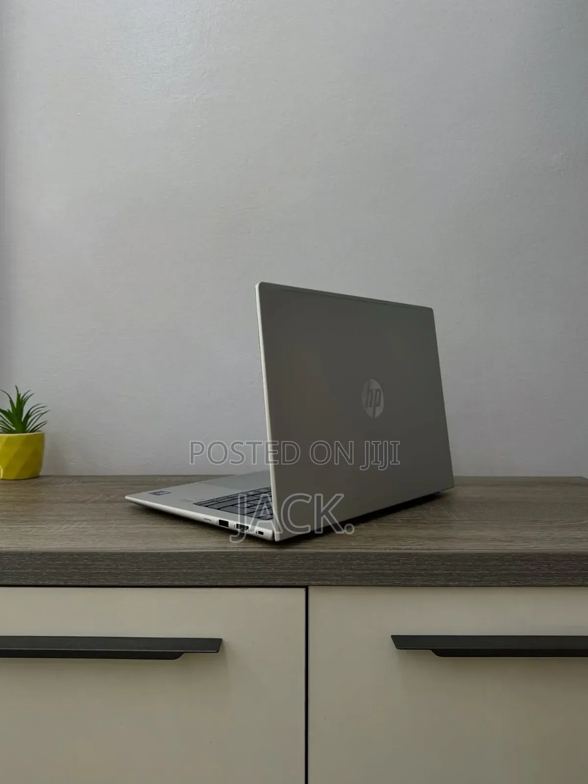 New Laptop HP ProBook 440 16GB Intel Core Ultra 7 SSD 1T