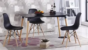 Home Furniture: Eames Dining Seat