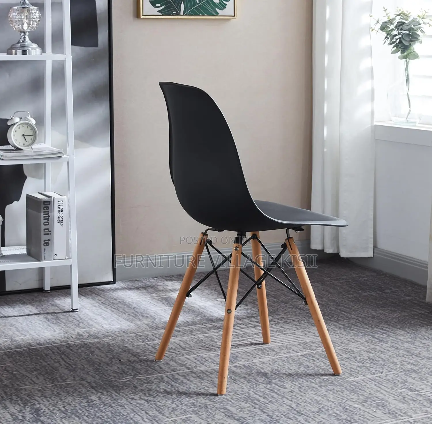 Home Furniture: Eames Dining Seat