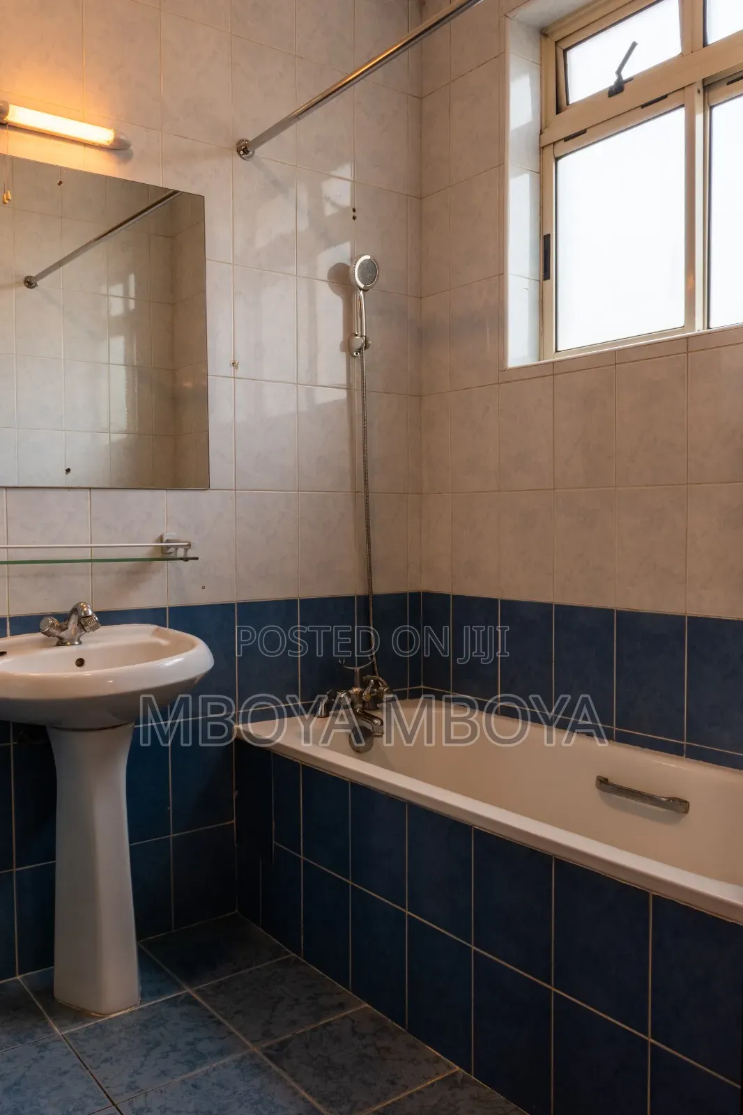 3bdrm Apartment in Raphta Road Area for rent