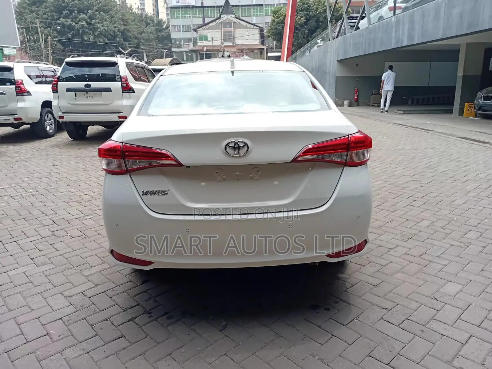 Toyota Yaris 2019 Pearl