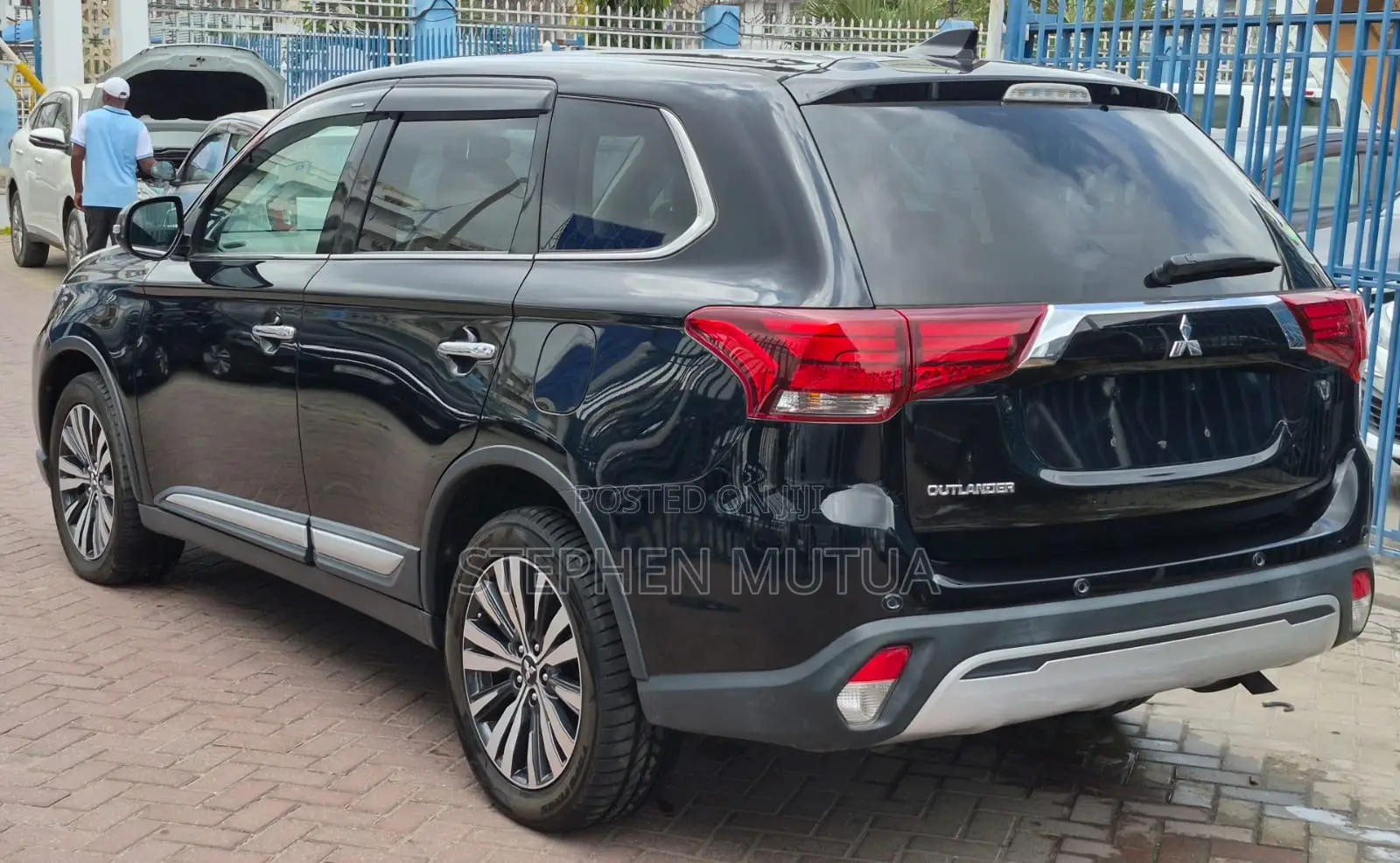 Mitsubishi Outlander 2018 Black