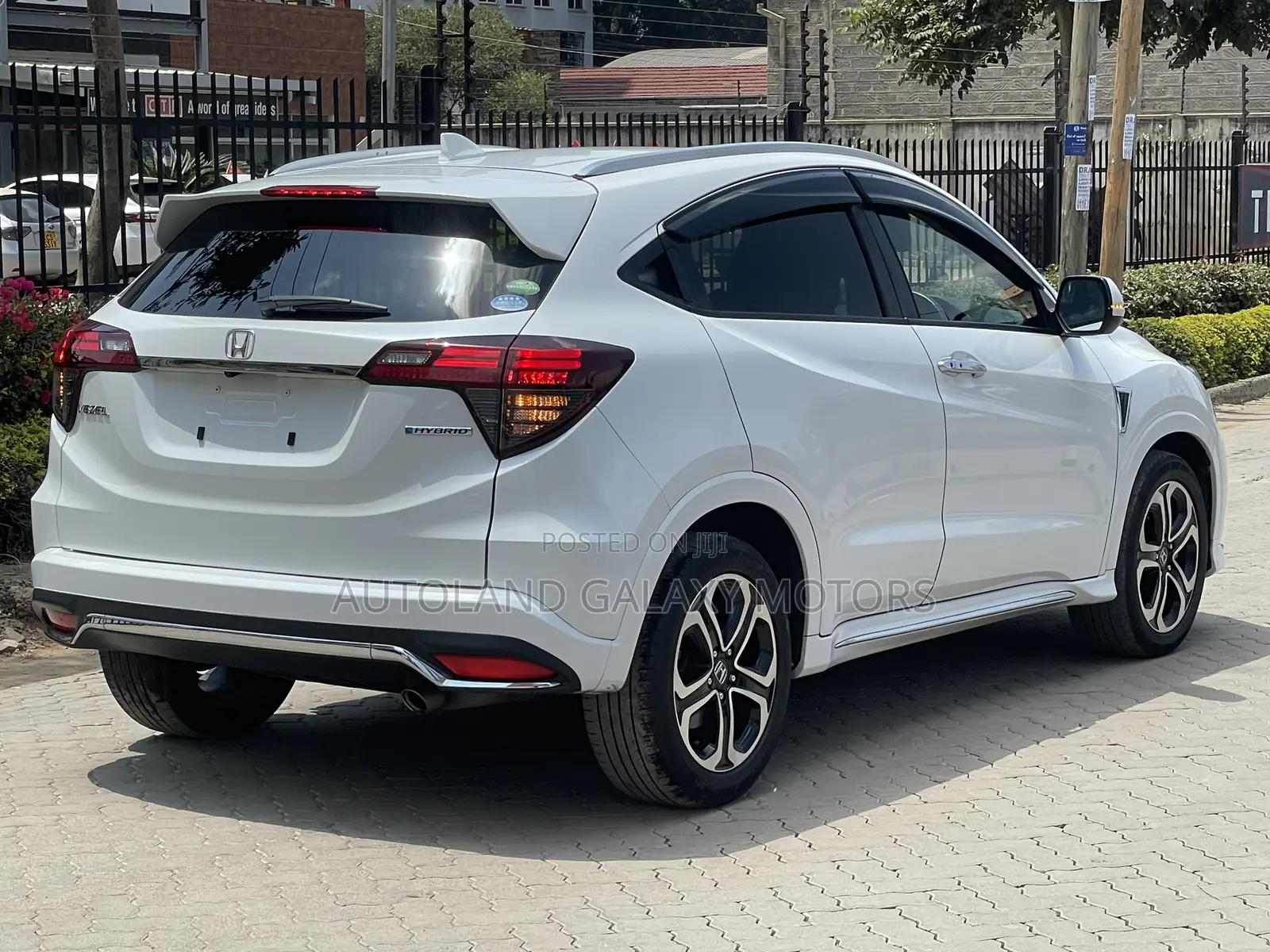 Honda Vezel 2019 White