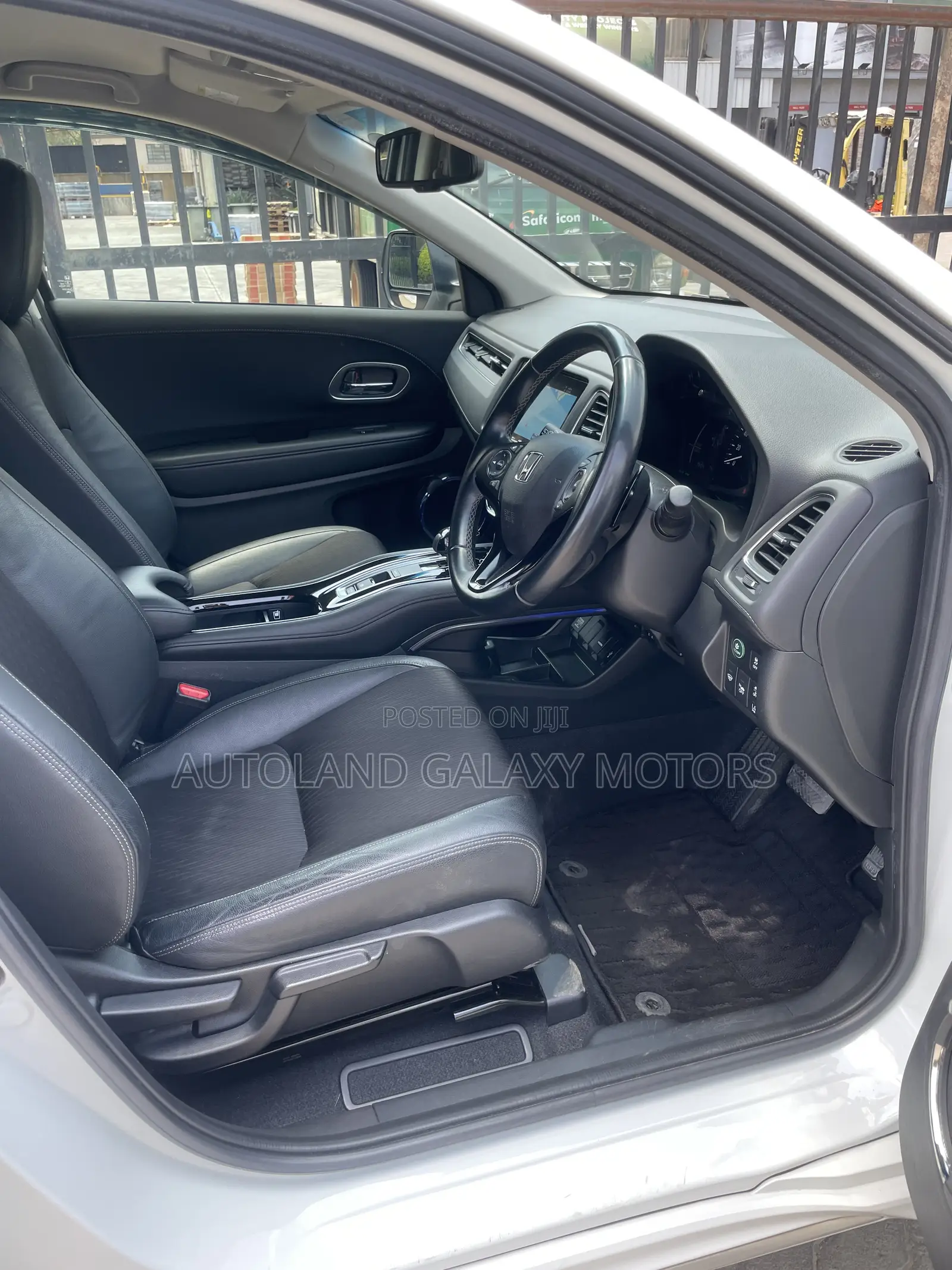 Honda Vezel 2019 White