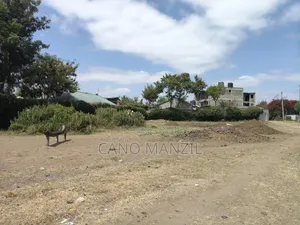 Commercial Quarter Plot for Sale